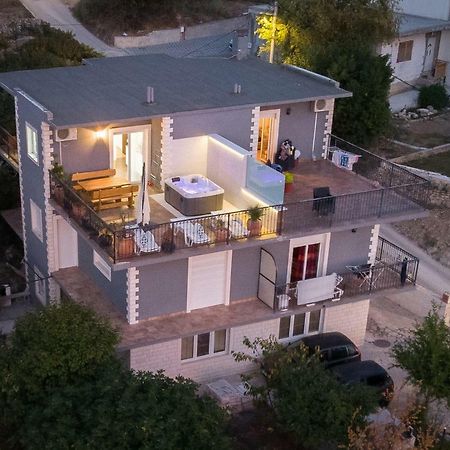 Sea View Apartments With Jaccuzzi ポドストラナ エクステリア 写真