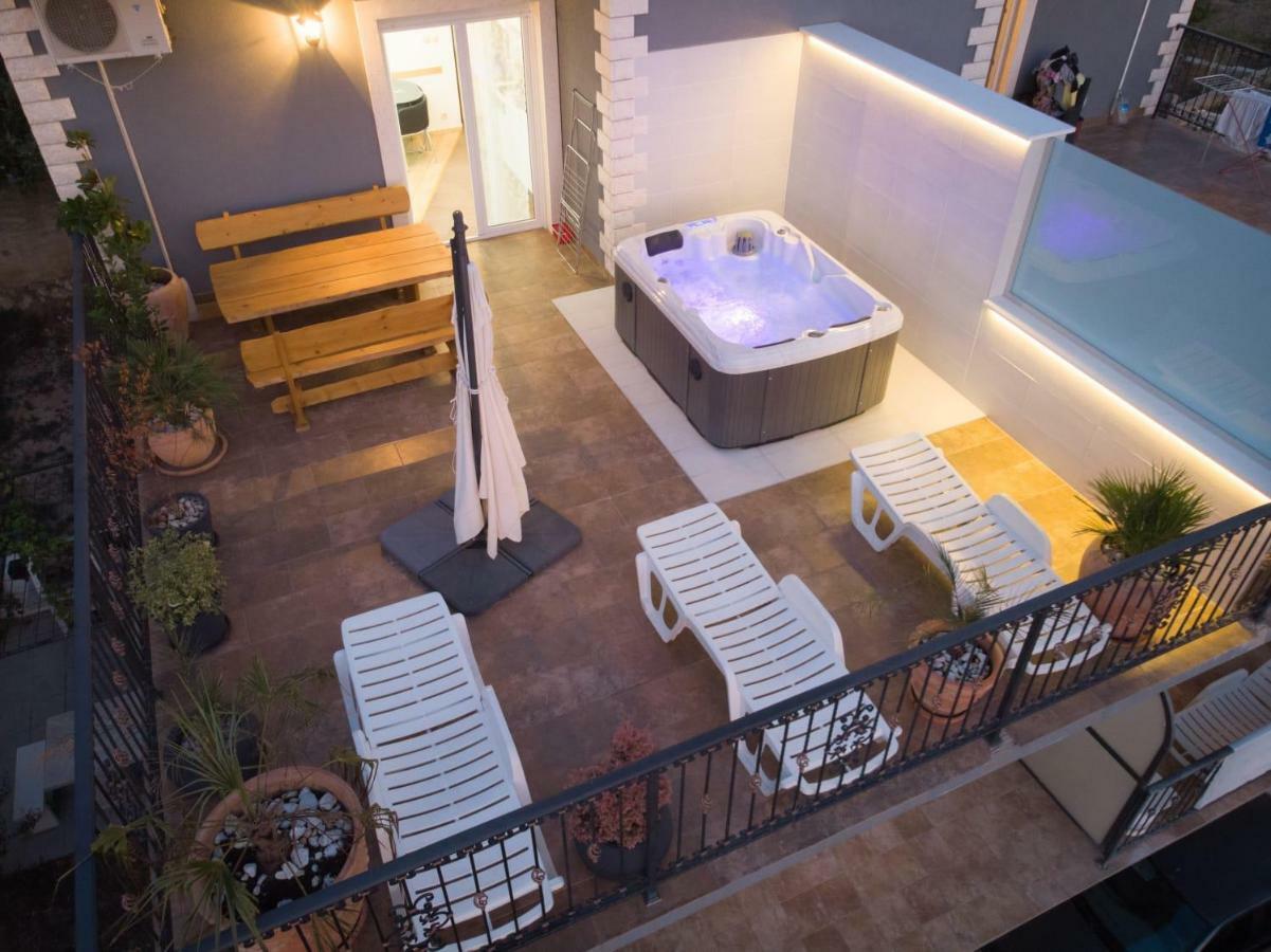 Sea View Apartments With Jaccuzzi ポドストラナ エクステリア 写真