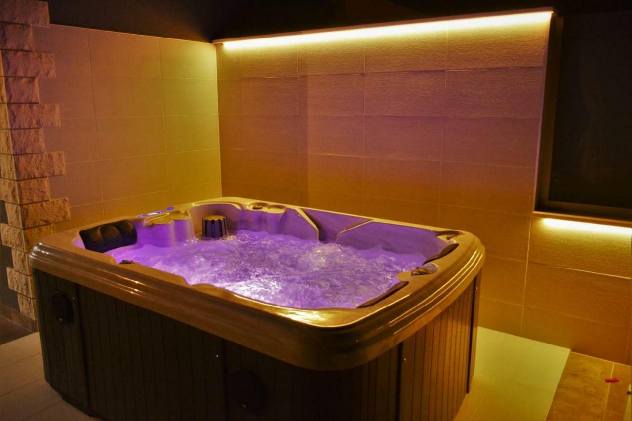 Sea View Apartments With Jaccuzzi ポドストラナ エクステリア 写真