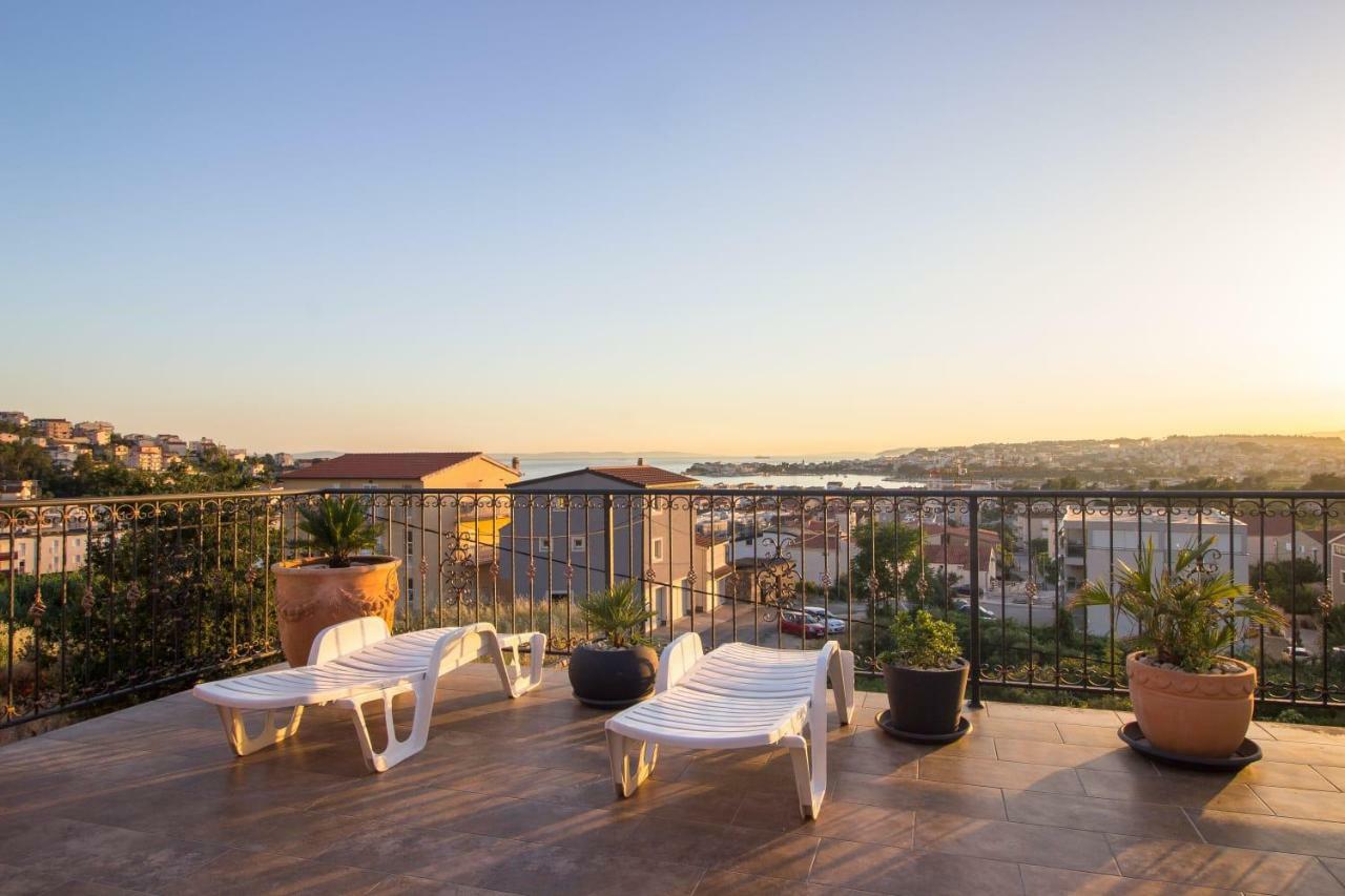 Sea View Apartments With Jaccuzzi ポドストラナ エクステリア 写真